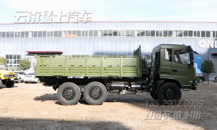東風(fēng)天錦越野車(chē),六驅(qū)EQ2102越野卡車(chē),六驅(qū)越野底盤(pán),東風(fēng)卡車(chē),190馬力越野卡車(chē),卡車(chē)出口