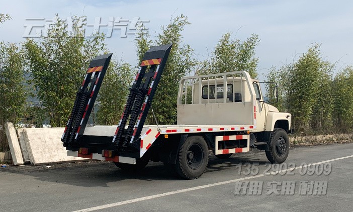 四驅(qū)挖機平板車,EQ1093尖頭越野車,東風(fēng)4*4專用車,越野專用車,清障挖機車,尖頭平板運輸車,多功能運輸車