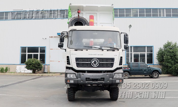 東風(fēng)6*4自卸車(chē),東風(fēng)大力神自卸車(chē),后八輪自卸卡車(chē),340馬力礦用車(chē),13噸渣土運(yùn)輸車(chē),東風(fēng)出口車(chē)型,DFL3258