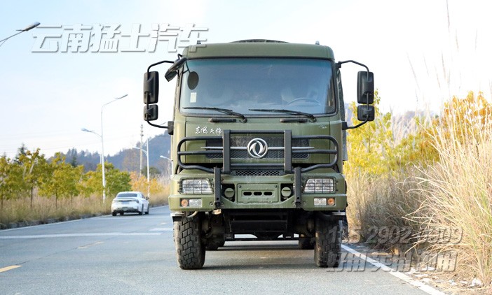國(guó)五運(yùn)兵車(chē),出口型運(yùn)兵車(chē),EQ2130GA,東風(fēng)6x6卡車(chē),六驅(qū)柴油貨車(chē)
