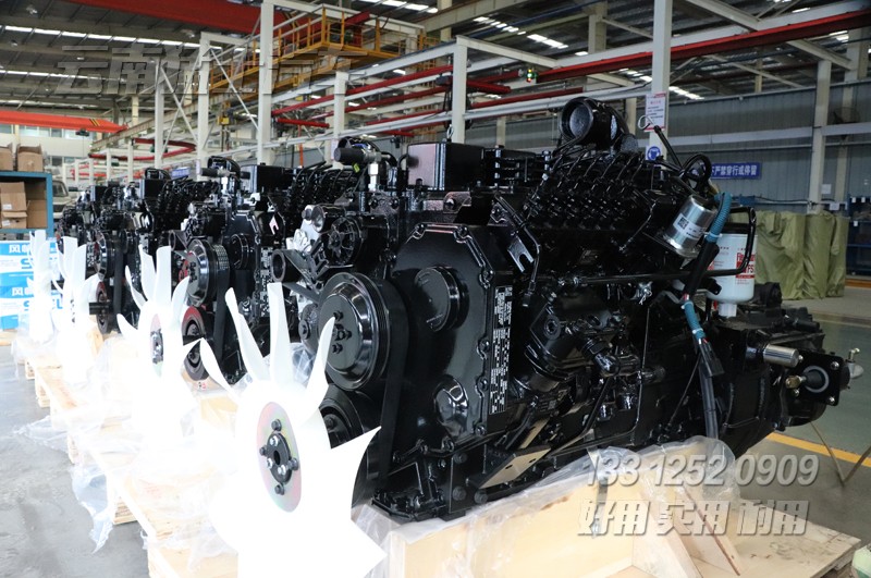 EQ240,EQ245,EQ246,發(fā)動機(jī)檢查,軍用越野車