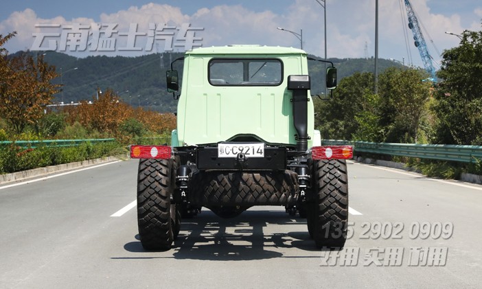 6x6長(zhǎng)鼻子卡車底盤,東風(fēng)245底盤,出口型底盤,EQ2100E6DJ,長(zhǎng)頭柴油車,越野底盤