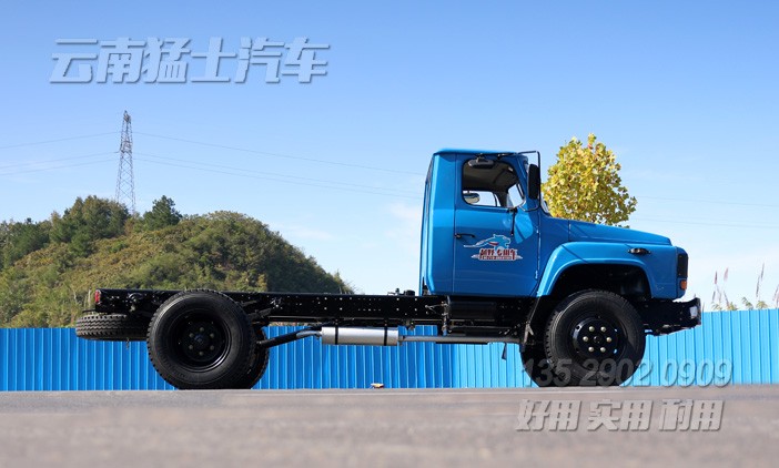 東風長頭4x2,專用車底盤,專用車廠家,尖頭輕型卡車,110馬力底盤,底盤定制生產(chǎn)