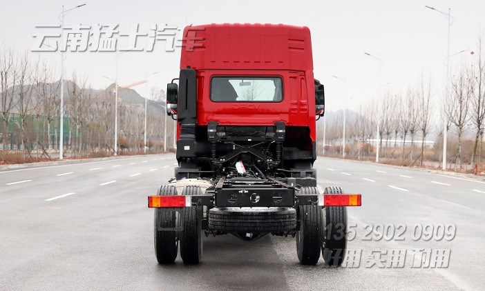 東風(fēng)天錦KR,高頂雙臥底盤,長(zhǎng)途貨車底盤,290馬力國(guó)六卡車,高配兩橋卡車底盤