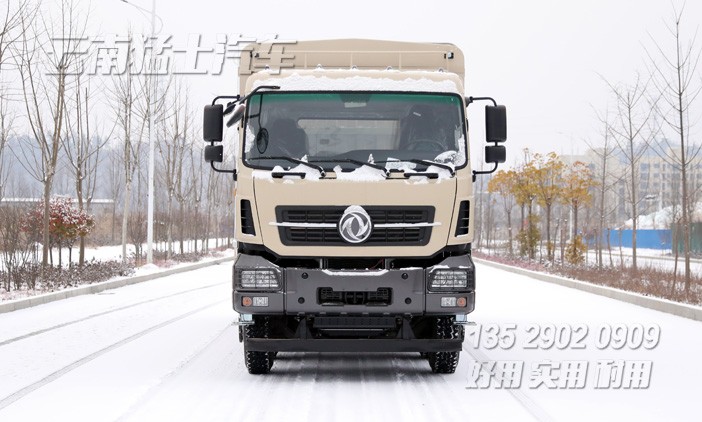 圍欄畜牧車,果蔬運(yùn)輸車,12米重型貨車,420馬力倉(cāng)柵車,四橋卡車,東風(fēng)后八輪