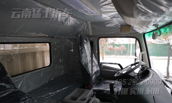 圍欄畜牧車,果蔬運(yùn)輸車,12米重型貨車,420馬力倉(cāng)柵車,四橋卡車,東風(fēng)后八輪
