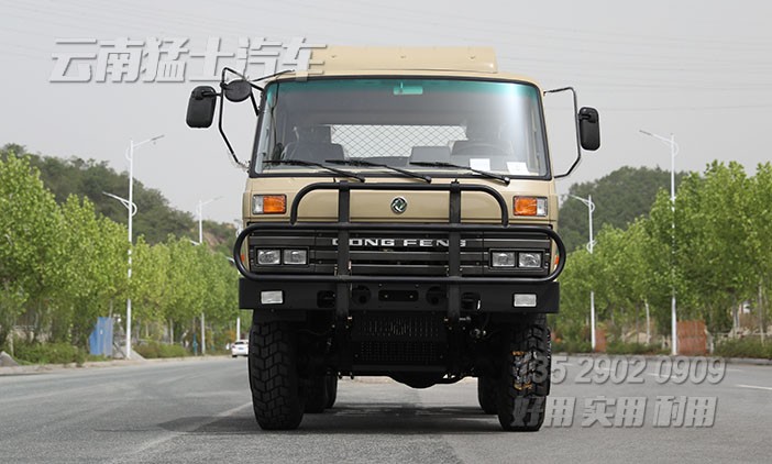 東風(fēng)EQ2102NJ,六驅(qū)越野卡車(chē)底盤(pán),越野專(zhuān)用車(chē)底盤(pán),東風(fēng)153高配,210馬力雙排卡車(chē),輪胎充放氣,后置絞盤(pán)
